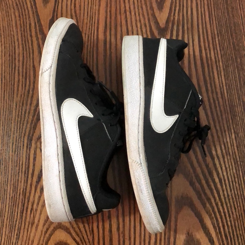 Nike Court Royale 6.5
